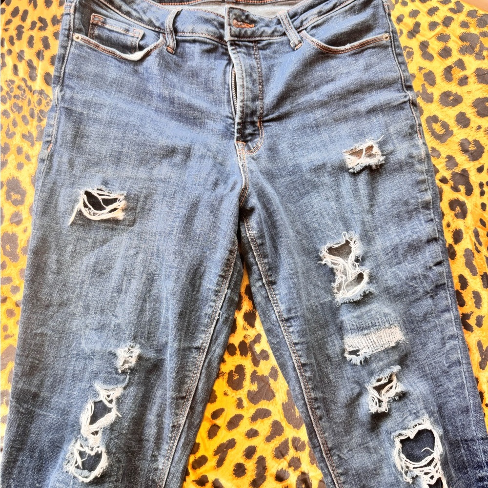 Old Navy Rockstar Super Skinny High Rise size 8